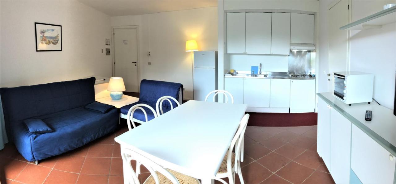 Residence Bouganville Porto Rotondo Bagian luar foto